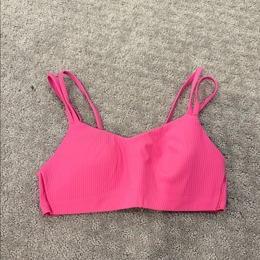 Size 4 Lululemon Pink Ribbed Women's Sports Bra - NEVER WORN